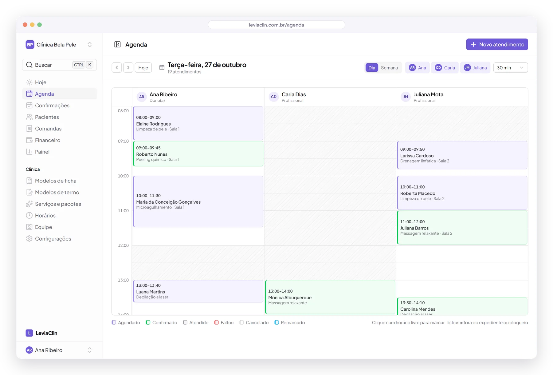 Agenda da semana com os atendimentos de cada profissional, coloridos pela situação, e as salas reservadas.